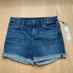 NWT jean shorts size 29